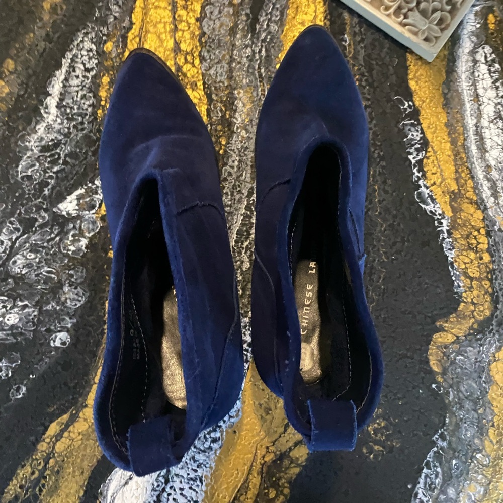 Blue suede 9 booties - Picture 5 of 7